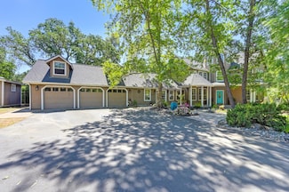 3710 Sutter Hill Ln, Carmichael, CA 95608