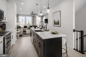 10026 Harper Vale Rd, Montgomery Village, MD 20886