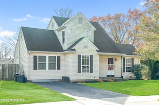 21 Shelli Terrace, Barnegat, NJ 08005