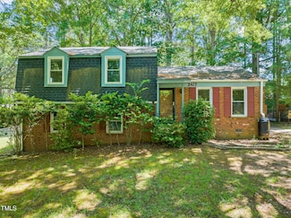 2417 Lawrence Dr, Raleigh, NC 27603