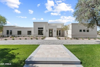 9611 E Clinton St, Scottsdale, AZ 85260