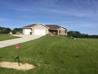 n 6129 Blarney Stone Dr, Albany, WI 53502