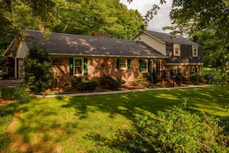 316 Brewer Rd, Walhalla, SC 29691