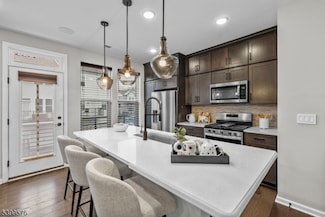 4 Sadie Cir Unit 4204, Union, NJ 07083