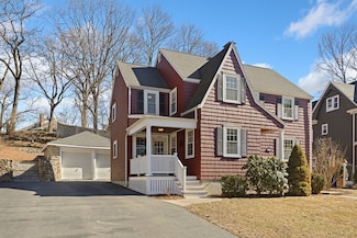 181 Ashland St, Melrose, MA 02176