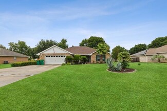 3067 Stamps Ave, Crestview, FL 32539
