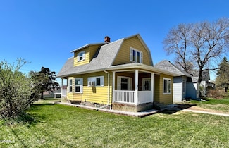 821 4th Ave, Washburn, ND 58577