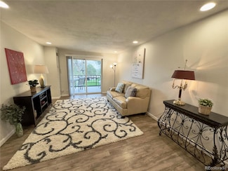 2325 S Linden Ct Unit B211, Denver, CO 80222