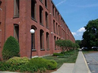96 Old Colony Ave Unit 122, East Taunton, MA 02718
