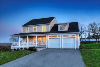 36 Prospect Farm Rd, Portsmouth, RI 02871