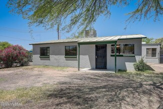 5825 E 24th St, Tucson, AZ 85711