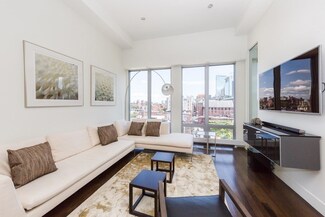 360 Newbury St Unit 407, Boston, MA 02115