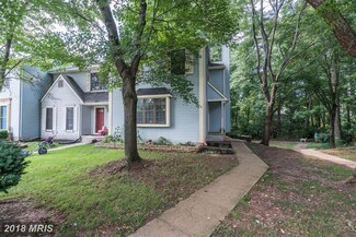 31 Berkeley Ct, Sterling, VA 20165