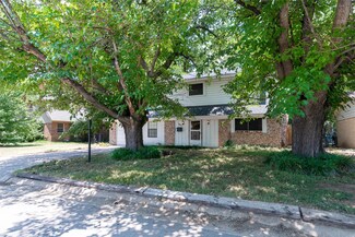 701 Chambers Creek Dr, Fort Worth, TX 76140