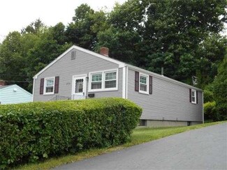 272 Saint Nicholas Ave, Worcester, MA 01606