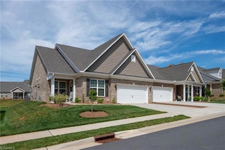 410 Mountain Grove Ln, Kernersville, NC 27284