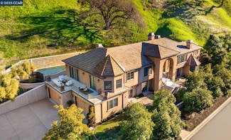 299 Las Quebradas, Alamo, CA 94507