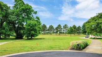 9 Deacon Ct, Cape Charles, VA 23310