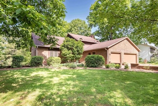 2708 S Forrester St, Bloomington, IN 47401