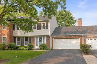 1209 W Bauer Rd, Naperville, IL 60563