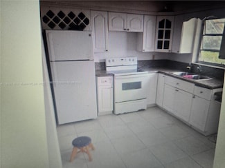 1836 Arthur St Unit 8, Hollywood, FL 33020