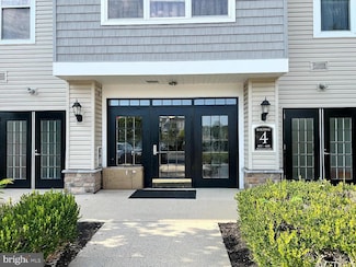 413 Masterson Ct, Trenton, NJ 08618