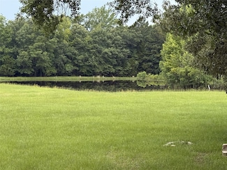 200 Finley Dr, Benton, LA 71006