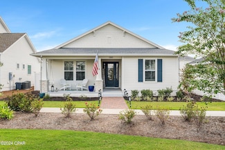 1301 Savory Ct, Panama City, FL 32405