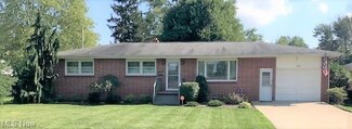 1337 Oakdale Dr NW, Warren, OH 44485