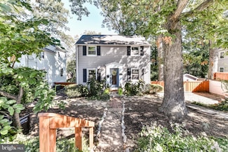 1028 S Edison St, Arlington, VA 22204