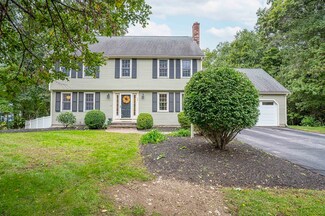 26 Powers Ln, Attleboro, MA 02703