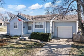 101 S 5th St, Paola, KS 66071