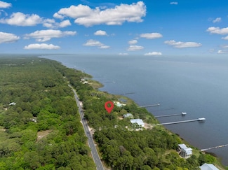 2630 E Us Highway 98 Hwy, Lanark, FL 32323