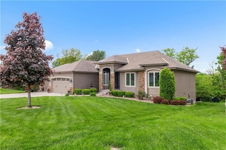 4512 NE Parks Summit Terrace, Lees Summit, MO 64064