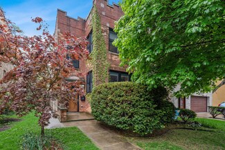 1030 Austin St, Evanston, IL 60202