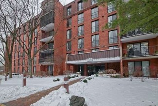 123 Acacia Cir Unit 514, Indian Head Park, IL 60525