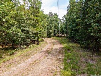 12 Southview Ln, Bigelow, AR 72016