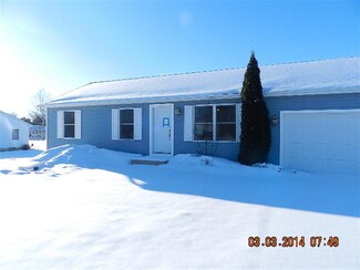 9205 E Cinderella Dr, Cromwell, IN 46732