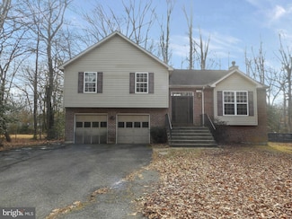 1200 Pine Ln, Accokeek, MD 20607