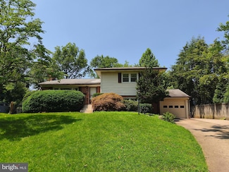 7202 Bayside Ct, McLean, VA 22101