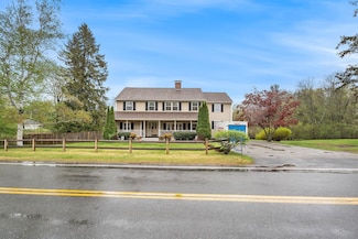 70 Pond St, Salem, NH 03079