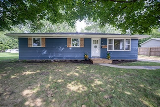135 S Kenard St, Braidwood, IL 60408
