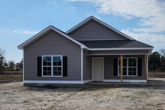 638 Casey Dr, Grifton, NC 28530
