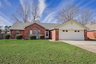 1826 Amelia Ln, Springdale, AR 72762