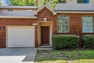 2204 Hadleigh Hills Ct, Navarre, FL 32566
