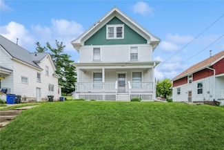1022 19th St SE, Cedar Rapids, IA 52403