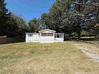 931 Madison Ave, Piggott, AR 72454