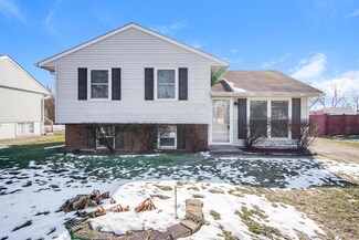 3225 Chelford Dr, Columbus, OH 43219