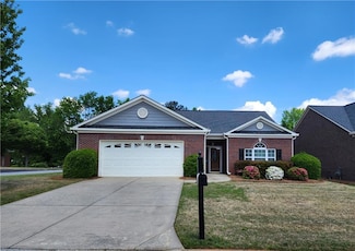 1705 Rolling View Dr, Cumming, GA 30040