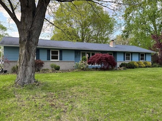 3321 Sandra Dr, Kalamazoo, MI 49004